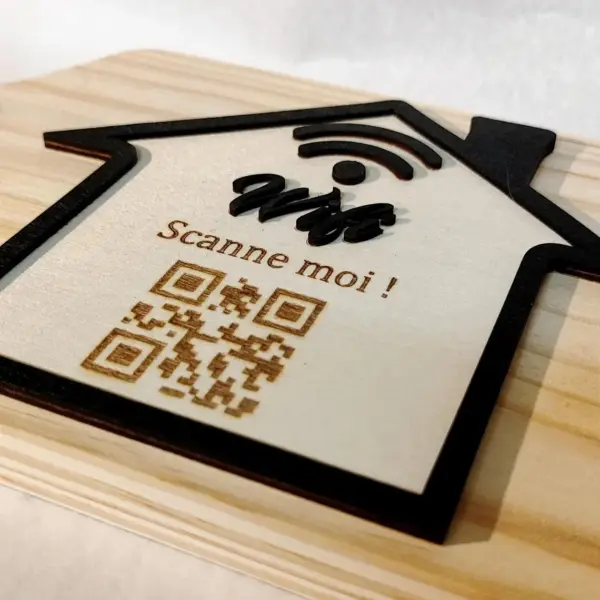 🏠 Panneau QR Code WiFi en Bois – Image 3
