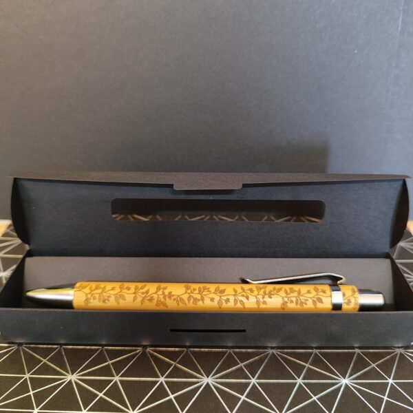 ✒️ Stylo en bois – Image 7