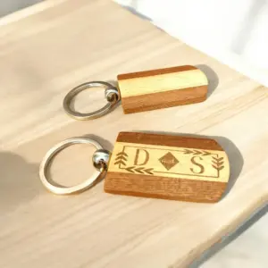 🔑 Porte-clés en Bois Bicolore