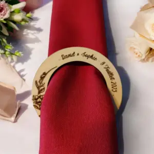 💍 Rond de Serviette en Bois